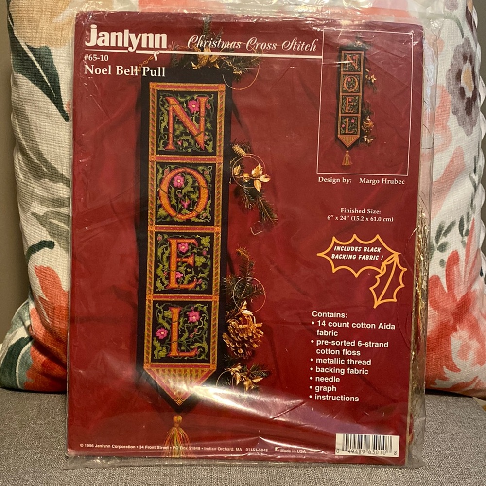 New Janlynn Christmas Cross Stitch Kit 65-10 Noel Bell Pull vtg 1996